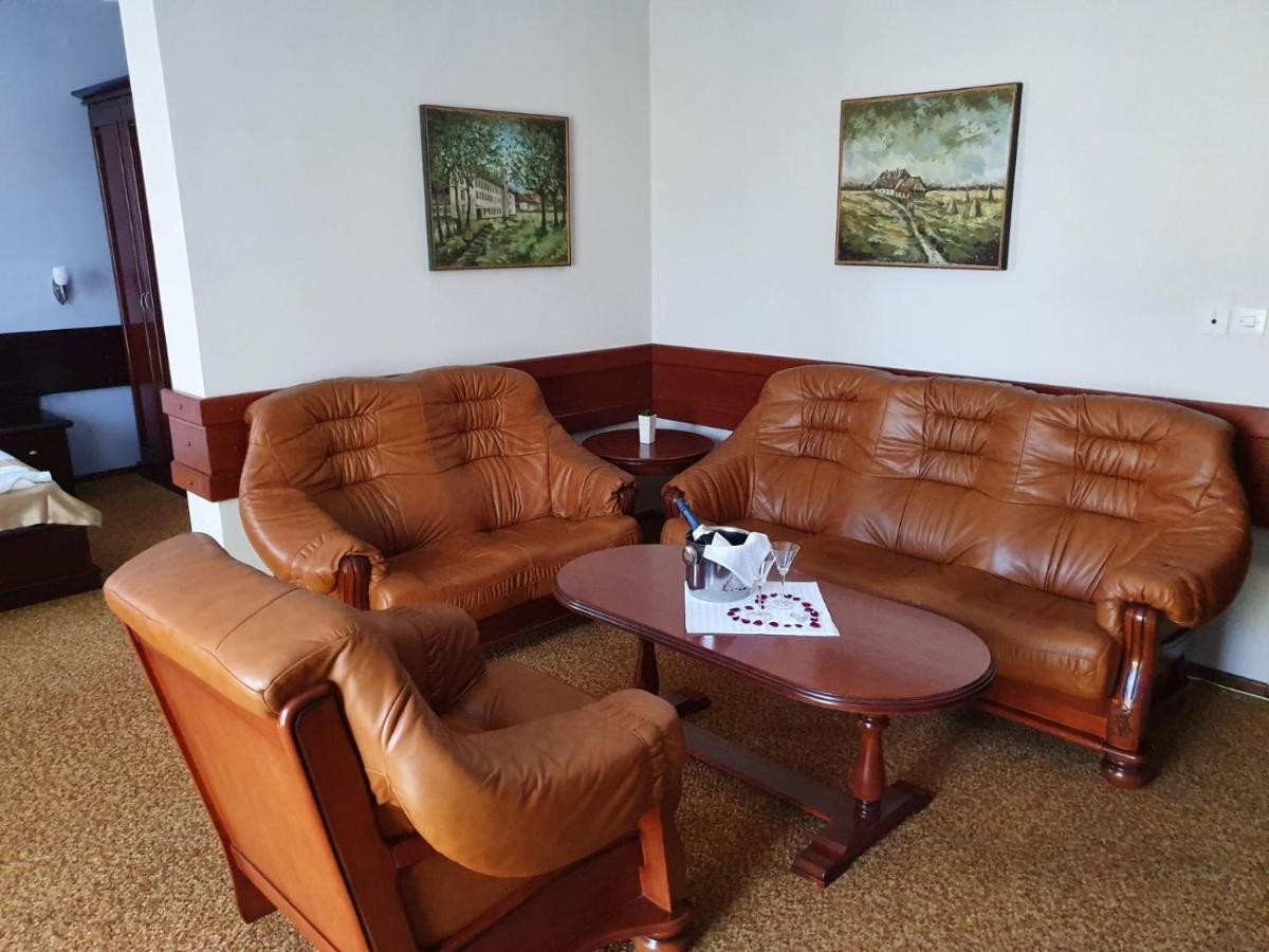 Hotel Biser Panonija Duboka Экстерьер фото
