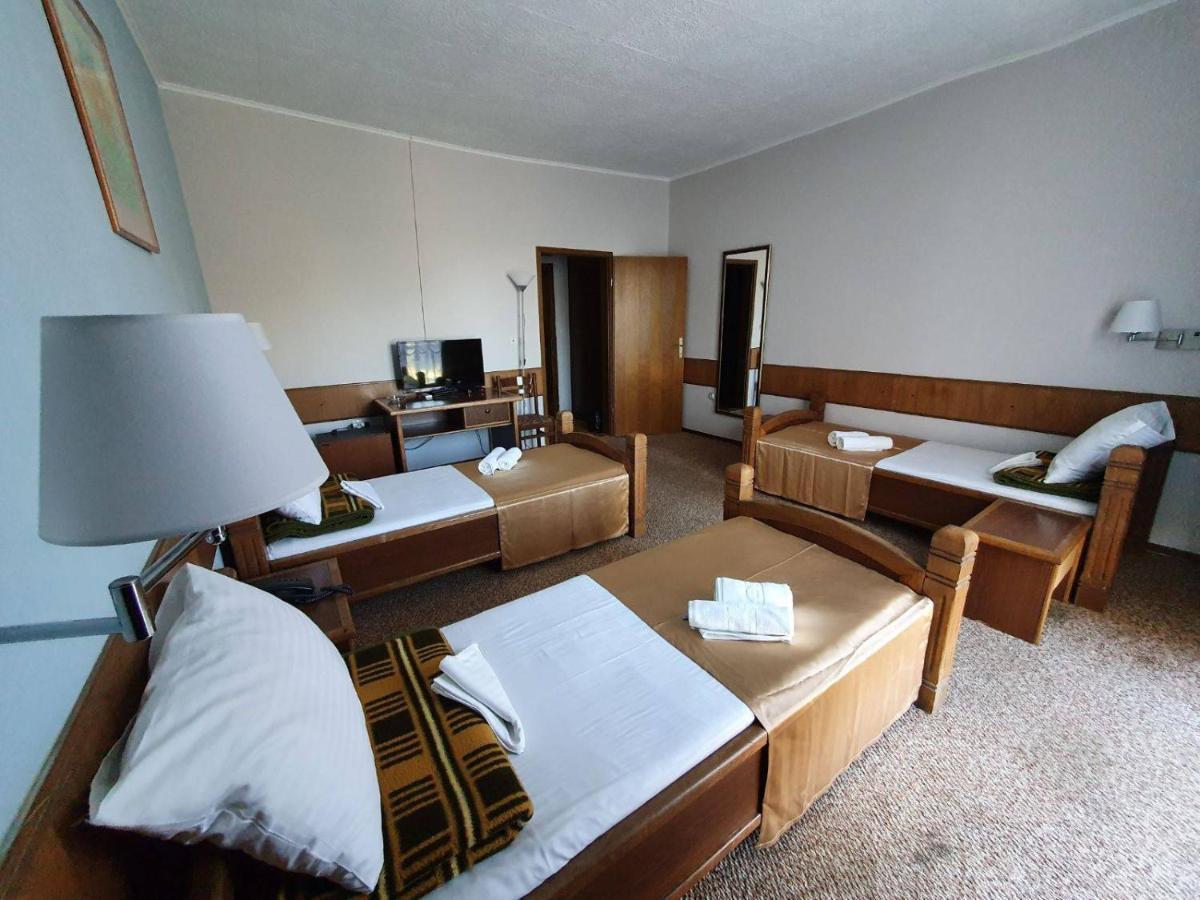 Hotel Biser Panonija Duboka Экстерьер фото